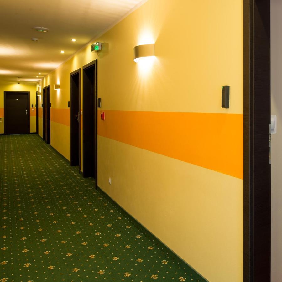 Motel Lesta Lachowka Duza エクステリア 写真